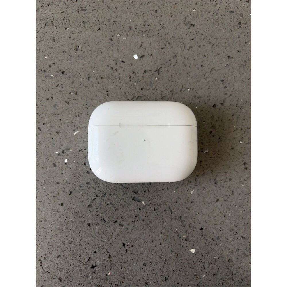 Original Apple AirPods Pro 1st Generation Charging Case Only A2190 WORKS